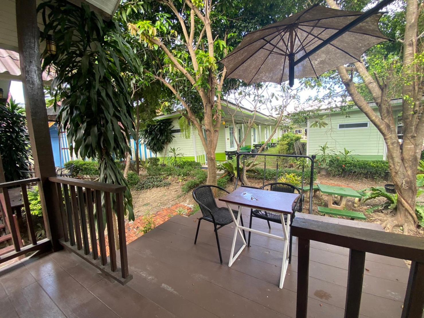 Bansuan Inthanon Resort Chom Thong Exterior photo