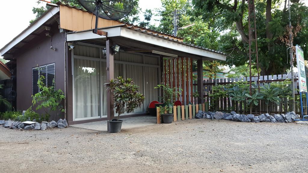 Bansuan Inthanon Resort Chom Thong Exterior photo